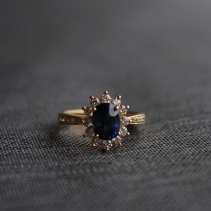 2.05 ct The Royal Sunburst Sapphire Ring