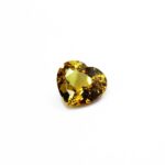 6.02 ct Heart Cut Yellowish Green Sapphire - Image 3