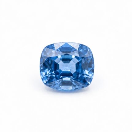 3.70ct Cornflower Blue Sapphire
